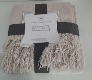 Modern Southern Home NWT Chenille Throw Almond Monochromatic